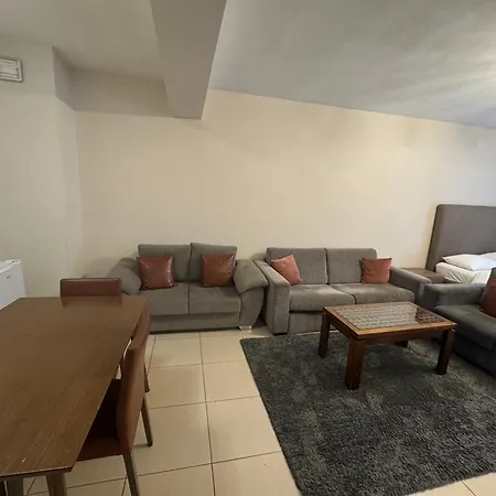 Apartament Skyview &