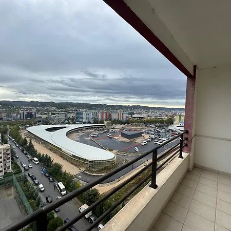 Apartamento Skyview & *